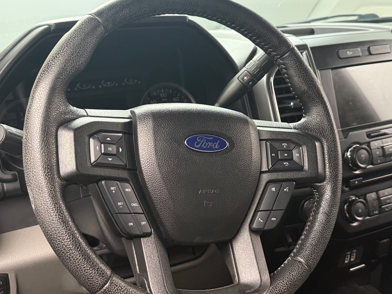 Thumbnail: 2016 Ford Econoline - 5