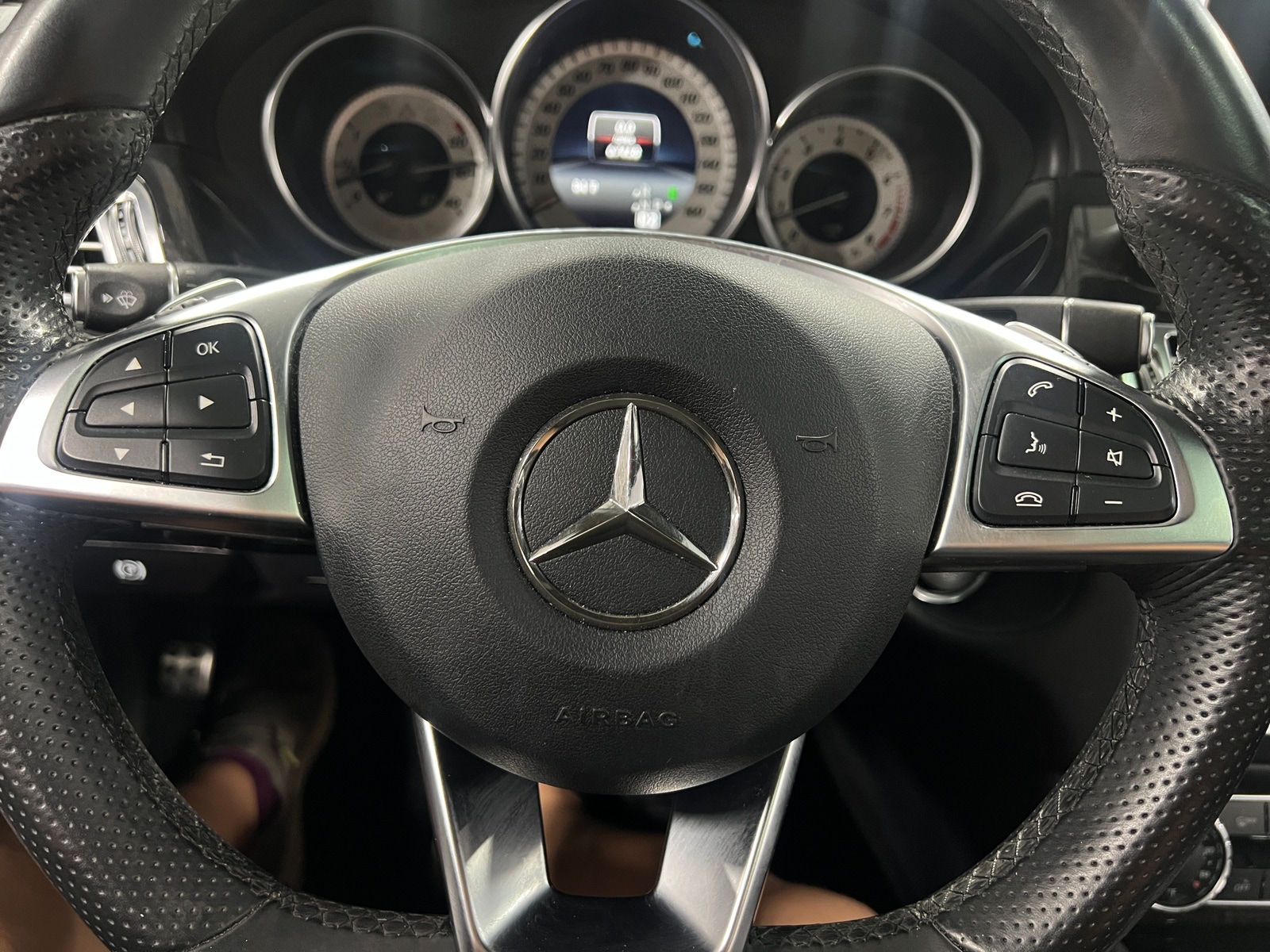 Thumbnail: 2016 Mercedes-Benz CLS - 3