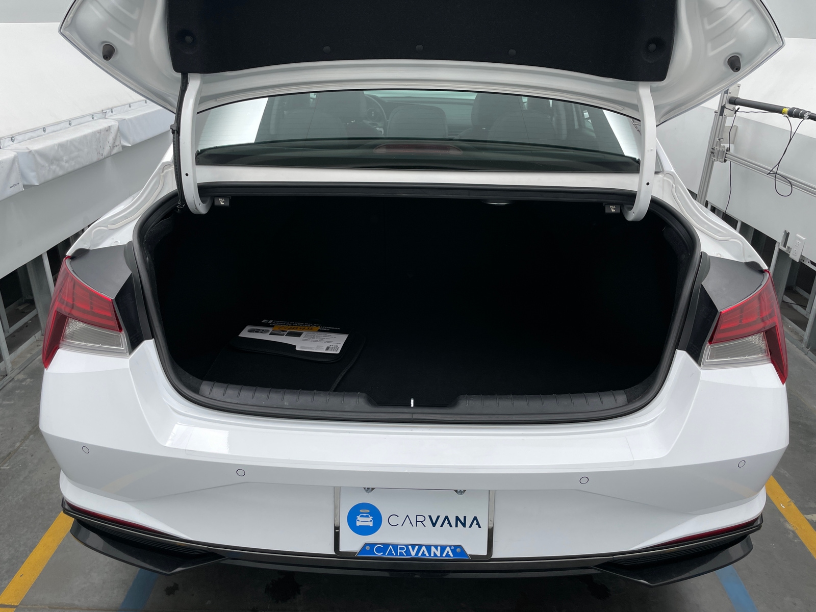 Thumbnail: 2023 Hyundai Elantra - 6