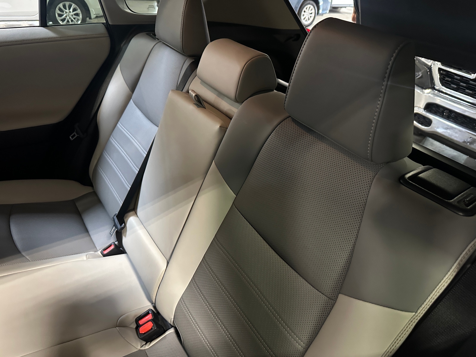 Thumbnail: 2020 Toyota RAV4 - 5