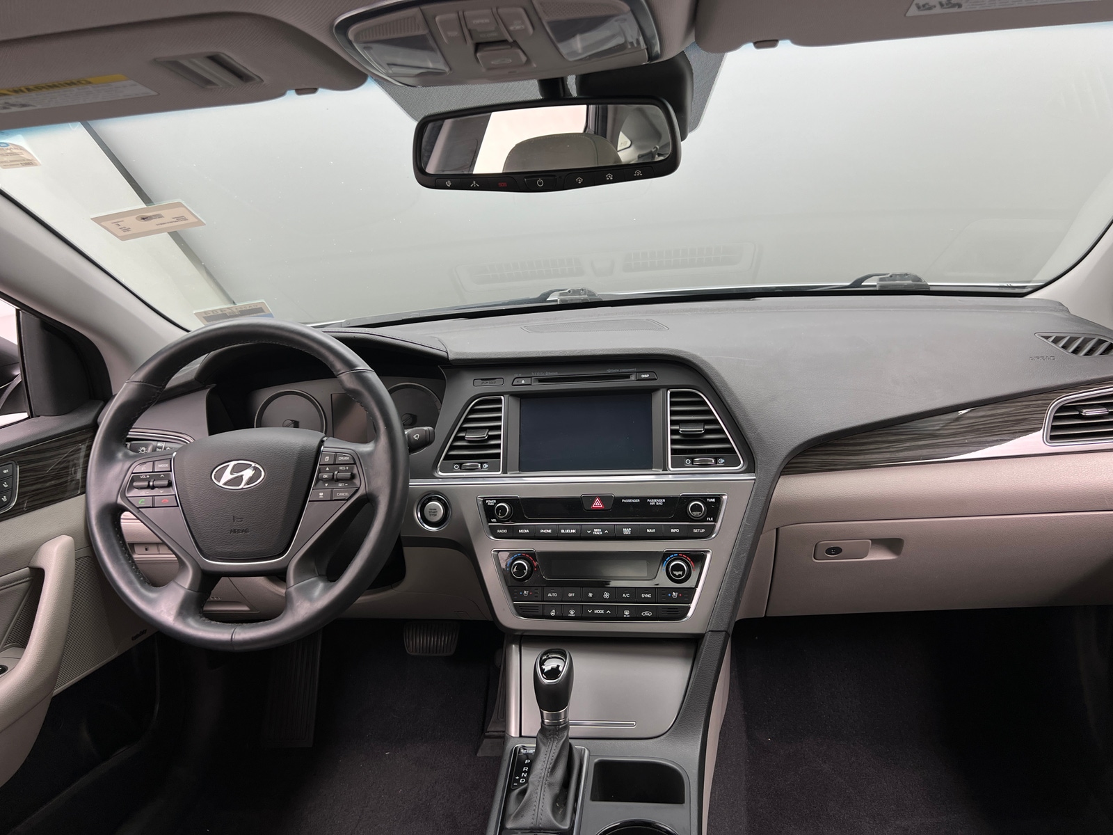 Thumbnail: 2015 Hyundai Sonata - 2
