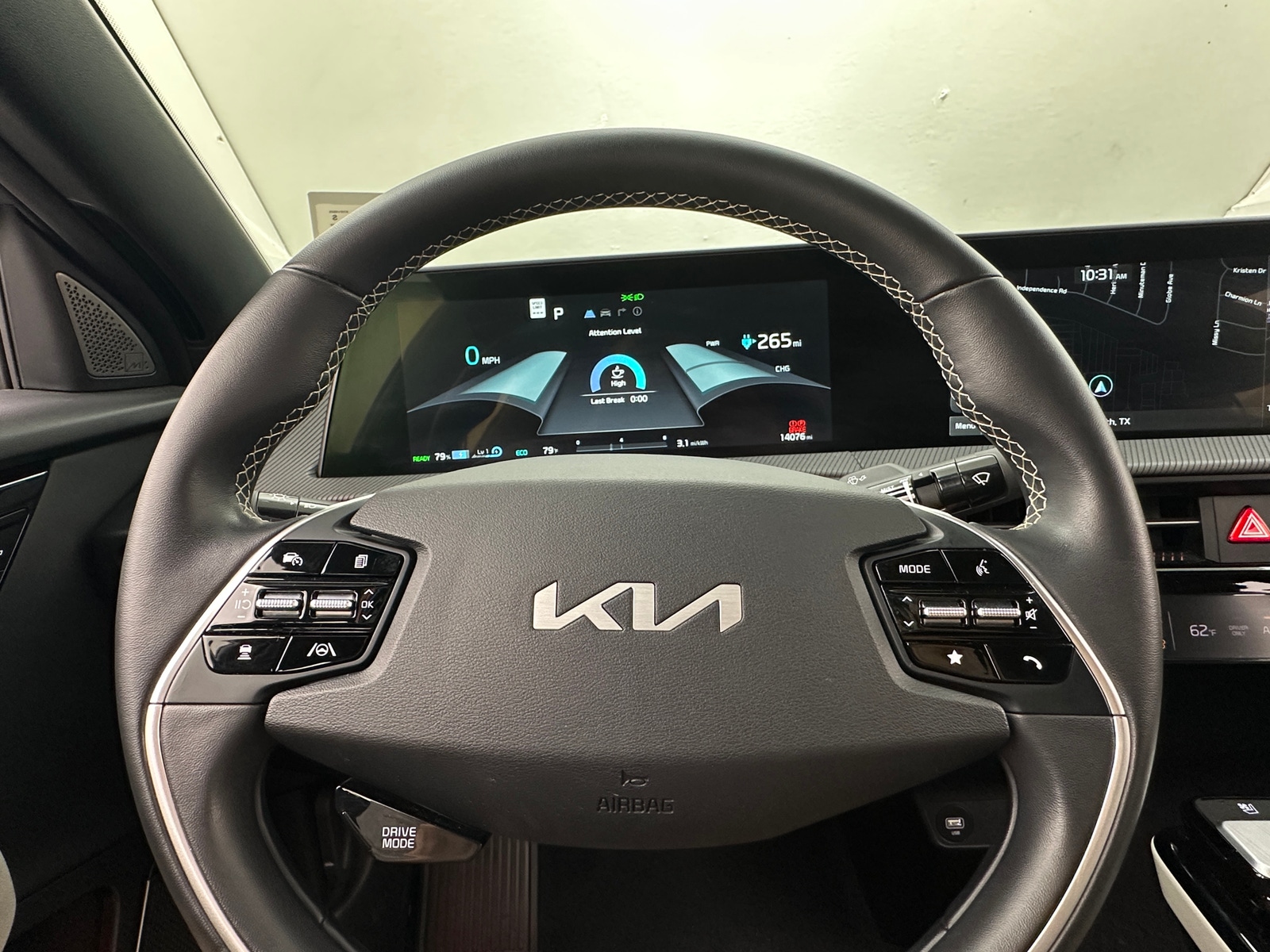 Thumbnail: 2022 Kia EV6 - 4
