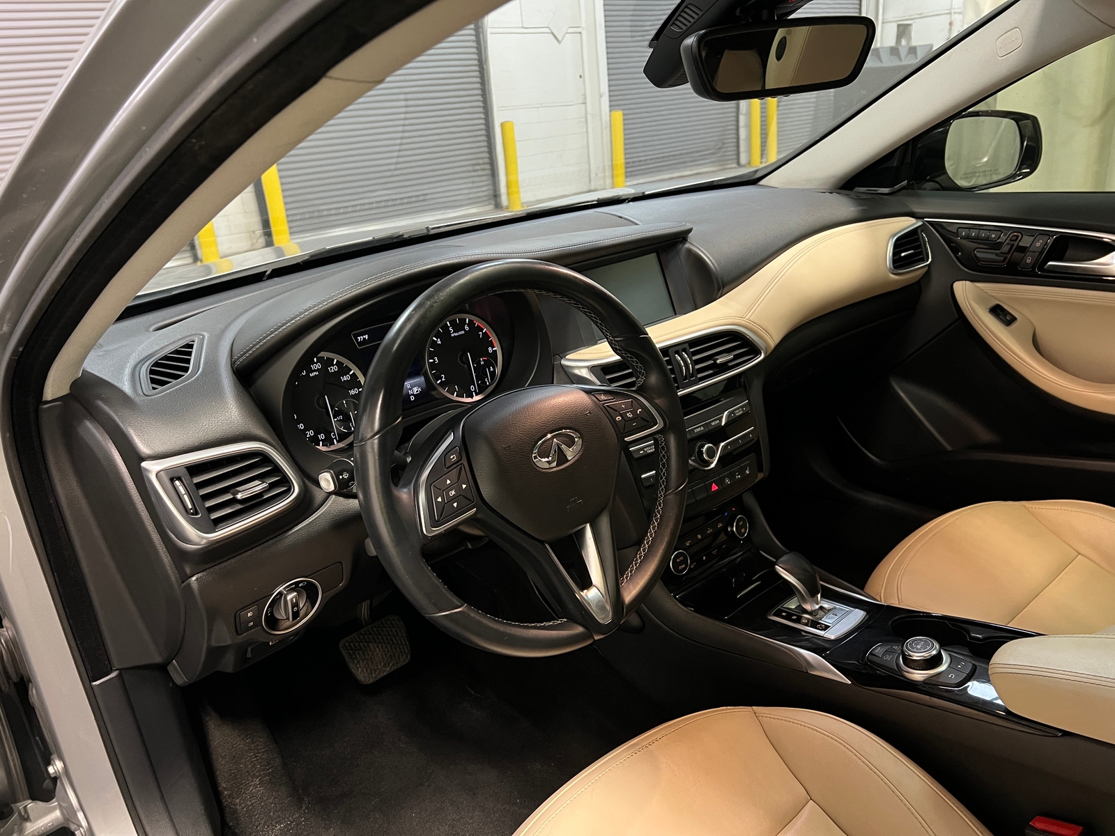 Thumbnail: 2018 INFINITI QX30 - 2