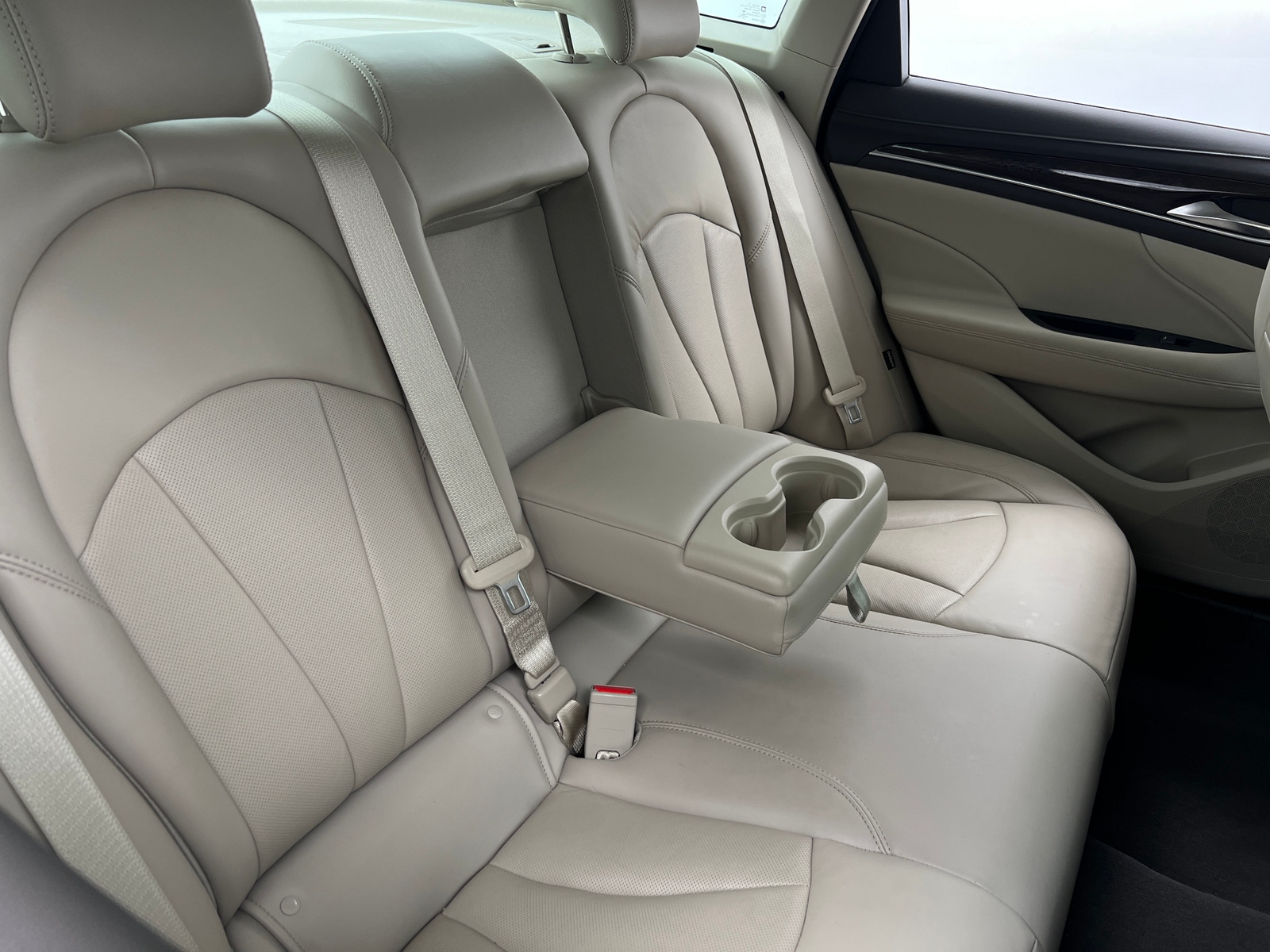 Thumbnail: 2017 Buick LaCrosse - 5
