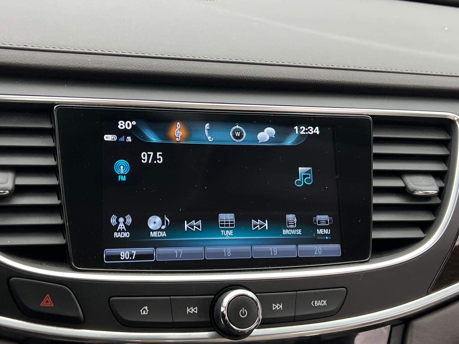 Thumbnail: 2017 Buick LaCrosse - 3