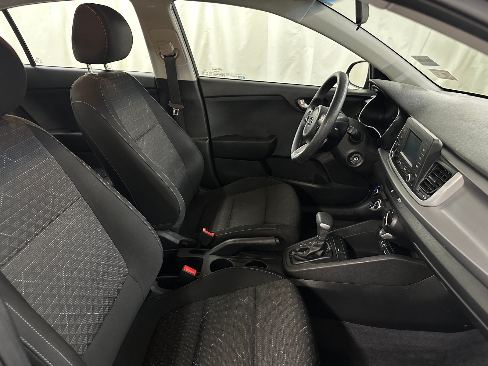 Thumbnail: 2018 Kia Rio - 2