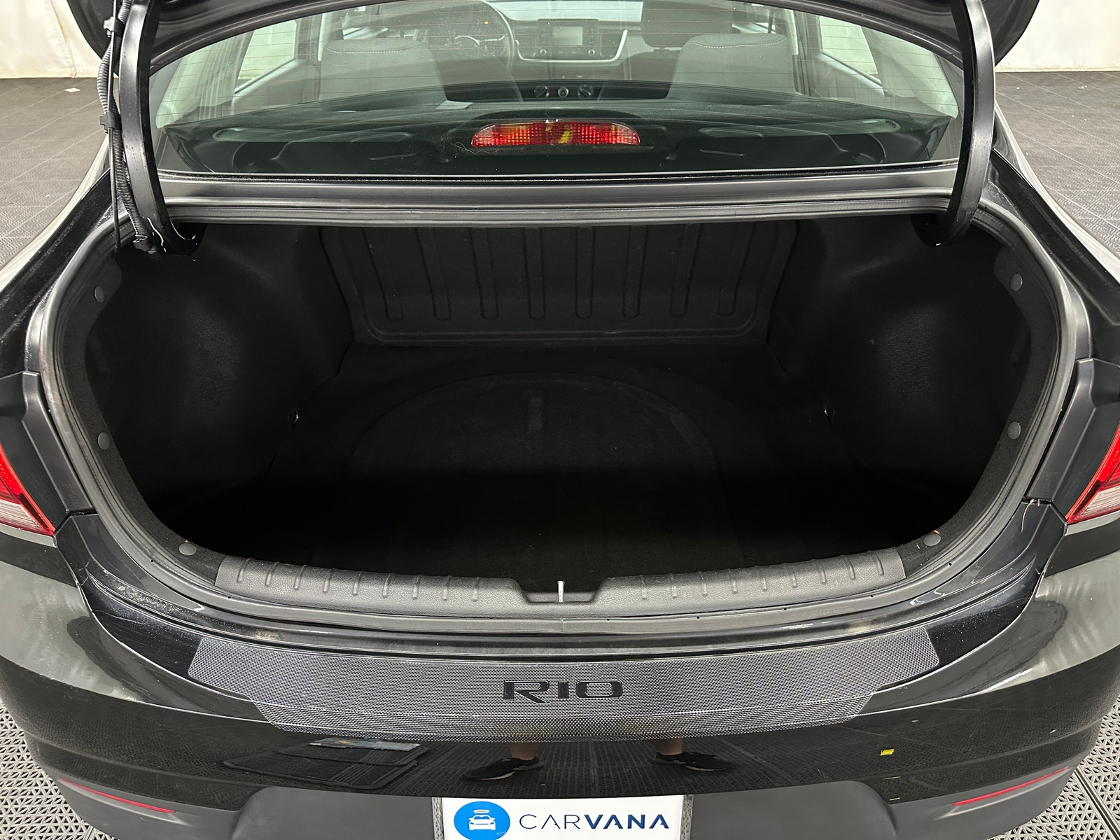 Thumbnail: 2018 Kia Rio - 7