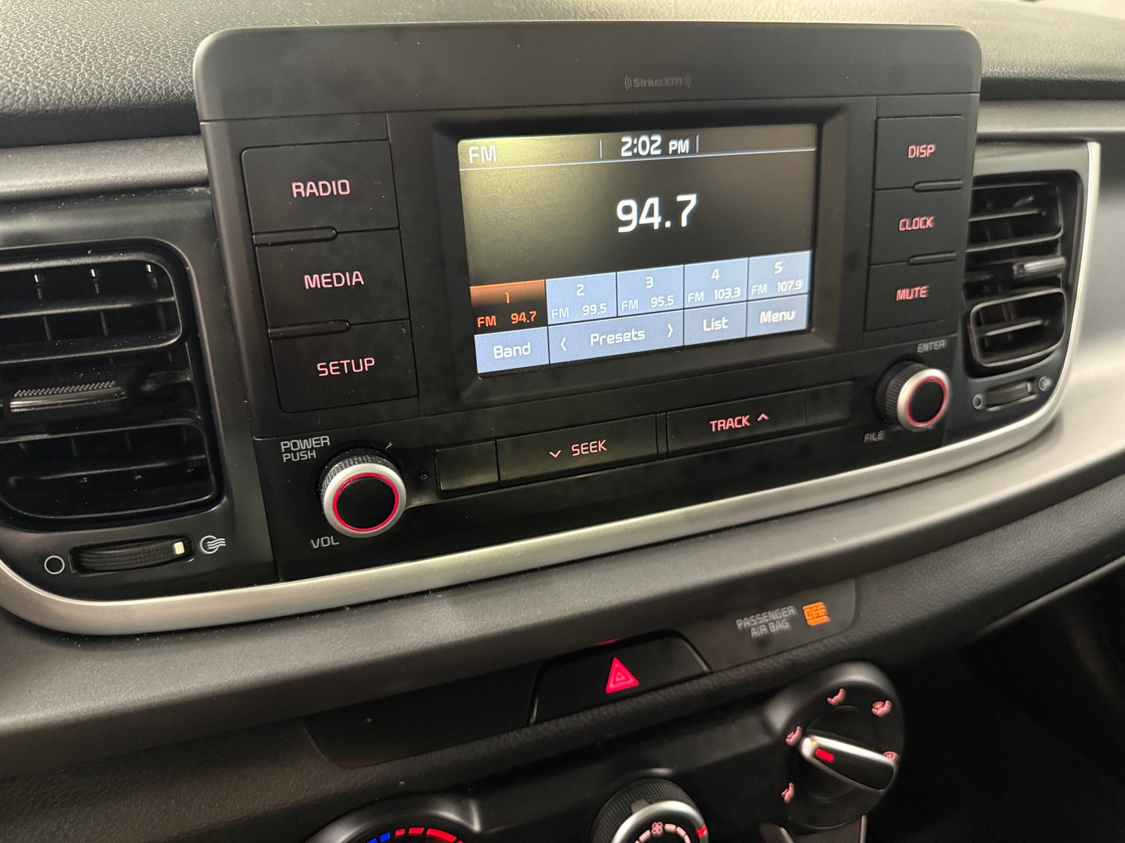 Thumbnail: 2018 Kia Rio - 4