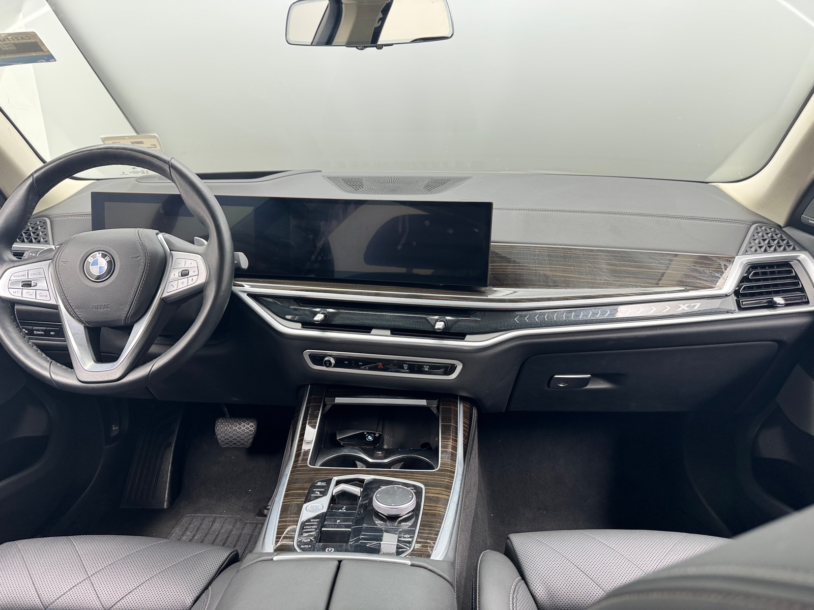 Thumbnail: 2024 BMW X7 - 2