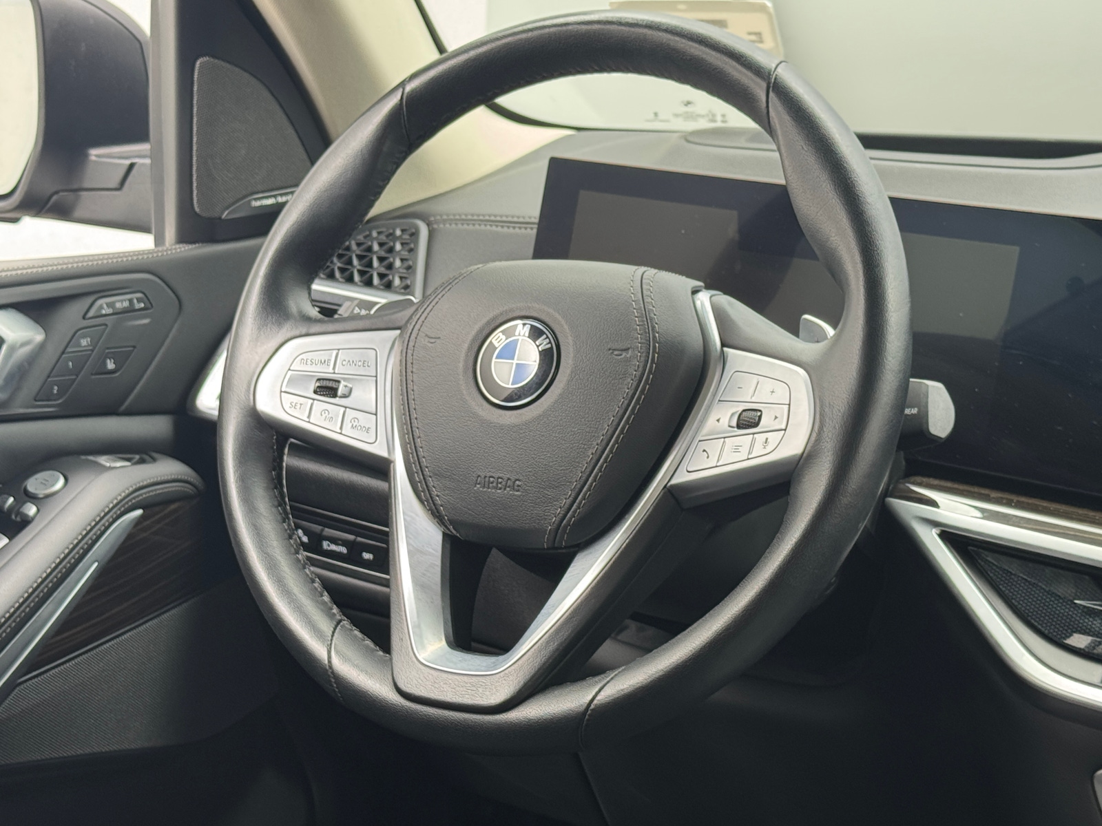 Thumbnail: 2024 BMW X7 - 4