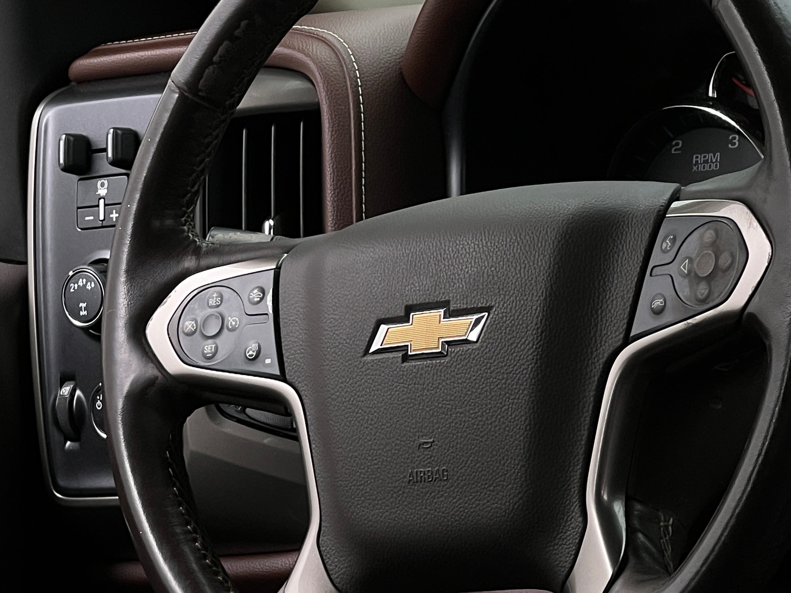 Thumbnail: 2019 Chevrolet Silverado 2500 - 4