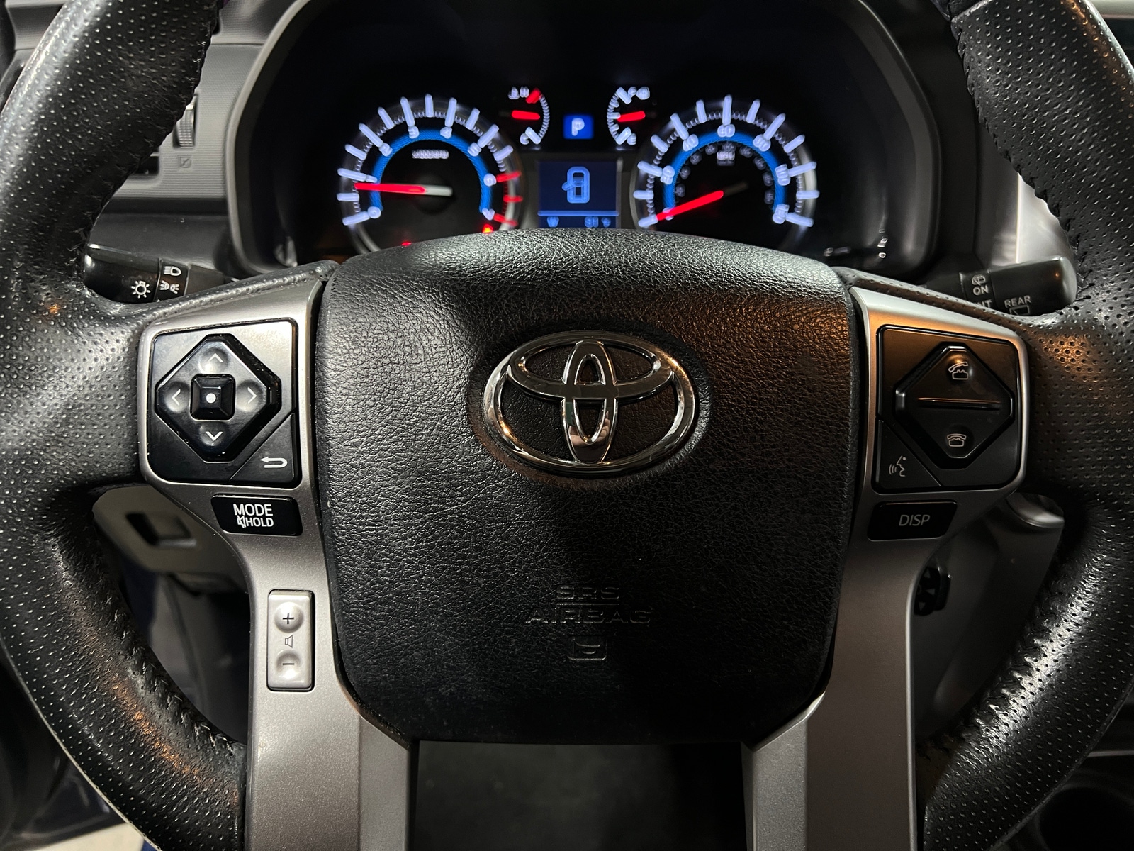 Thumbnail: 2017 Toyota 4Runner - 5