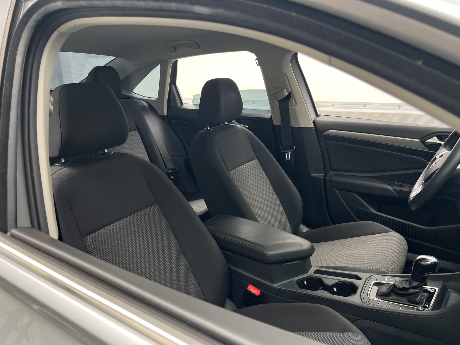 Thumbnail: 2020 Volkswagen Jetta - 2