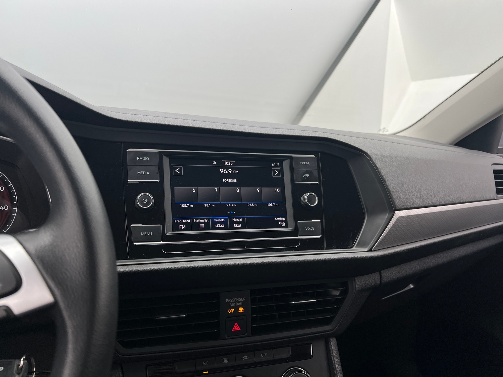 Thumbnail: 2020 Volkswagen Jetta - 4
