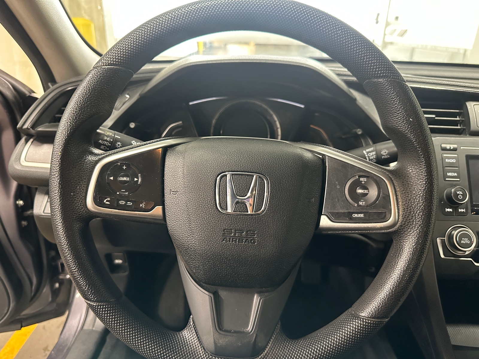 Thumbnail: 2016 Honda Civic - 5