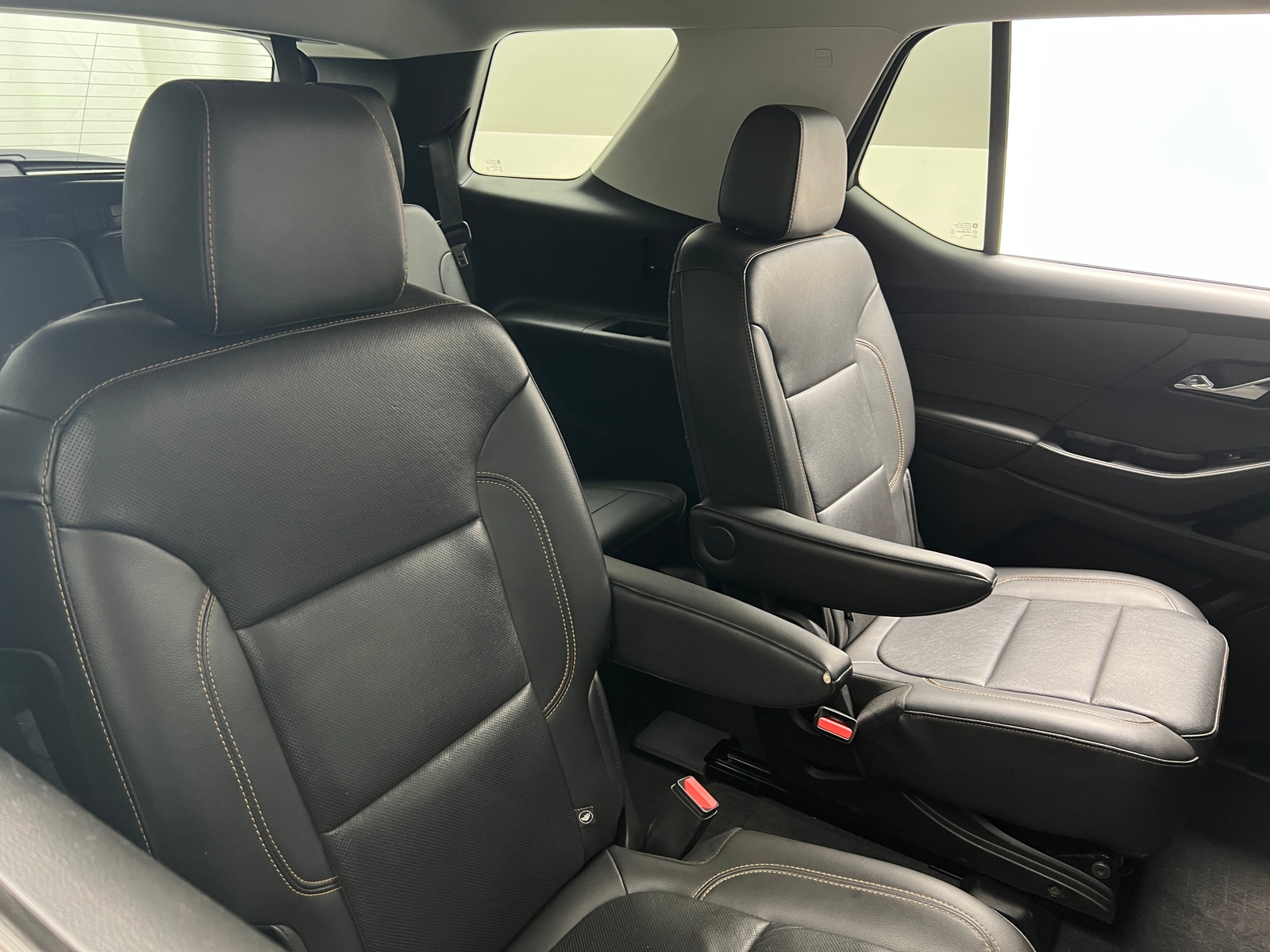 Thumbnail: 2020 Chevrolet Traverse - 5