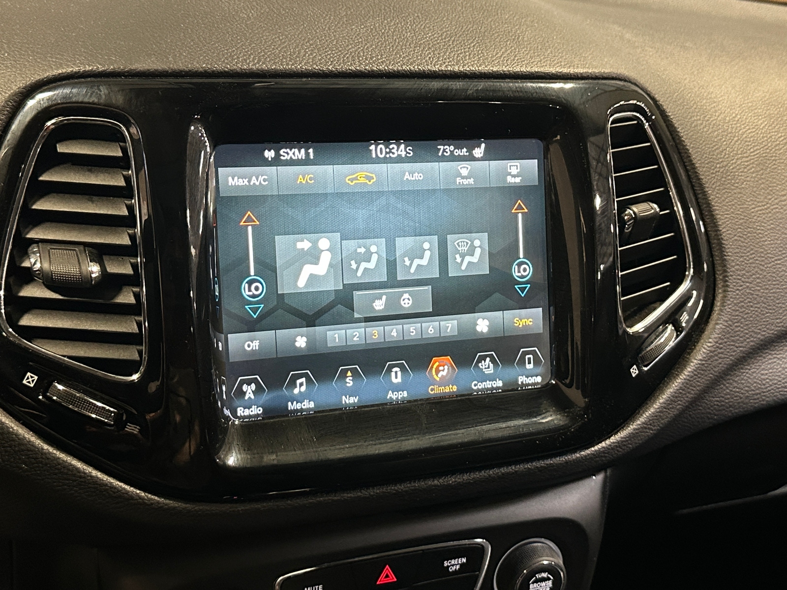 Thumbnail: 2017 Jeep Compass - 3