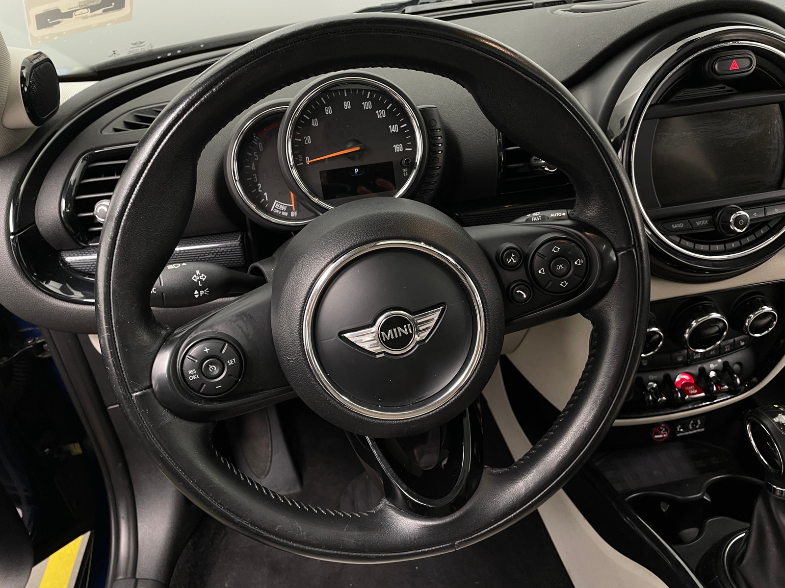 Thumbnail: 2017 MINI Cooper Clubman - 4