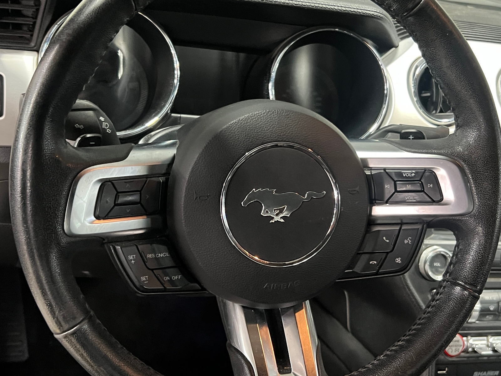 Thumbnail: 2017 Ford Mustang - 4