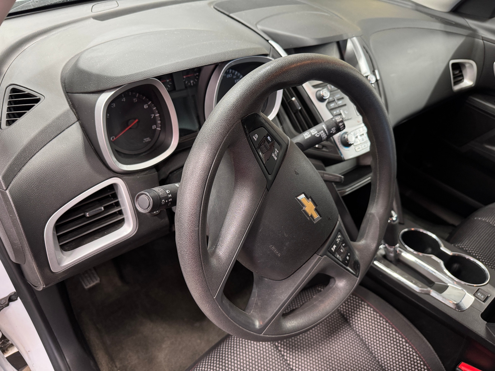 Thumbnail: 2017 Chevrolet Equinox - 3