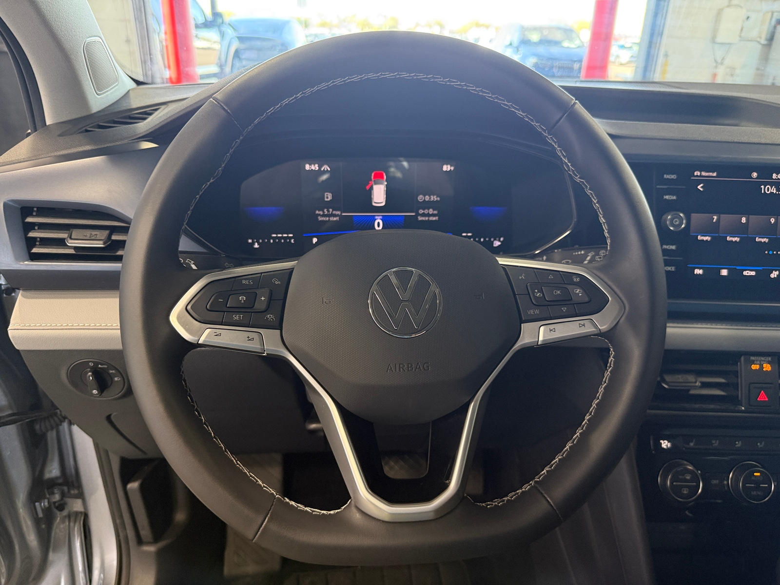 Thumbnail: 2024 Volkswagen Taos - 4