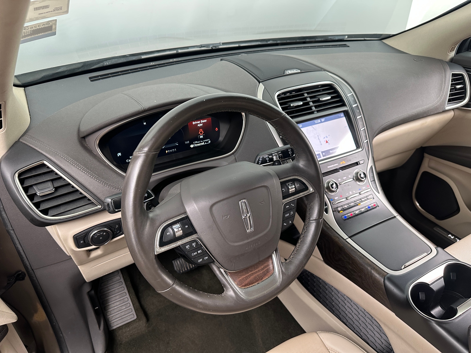 Thumbnail: 2019 Lincoln Nautilus - 2