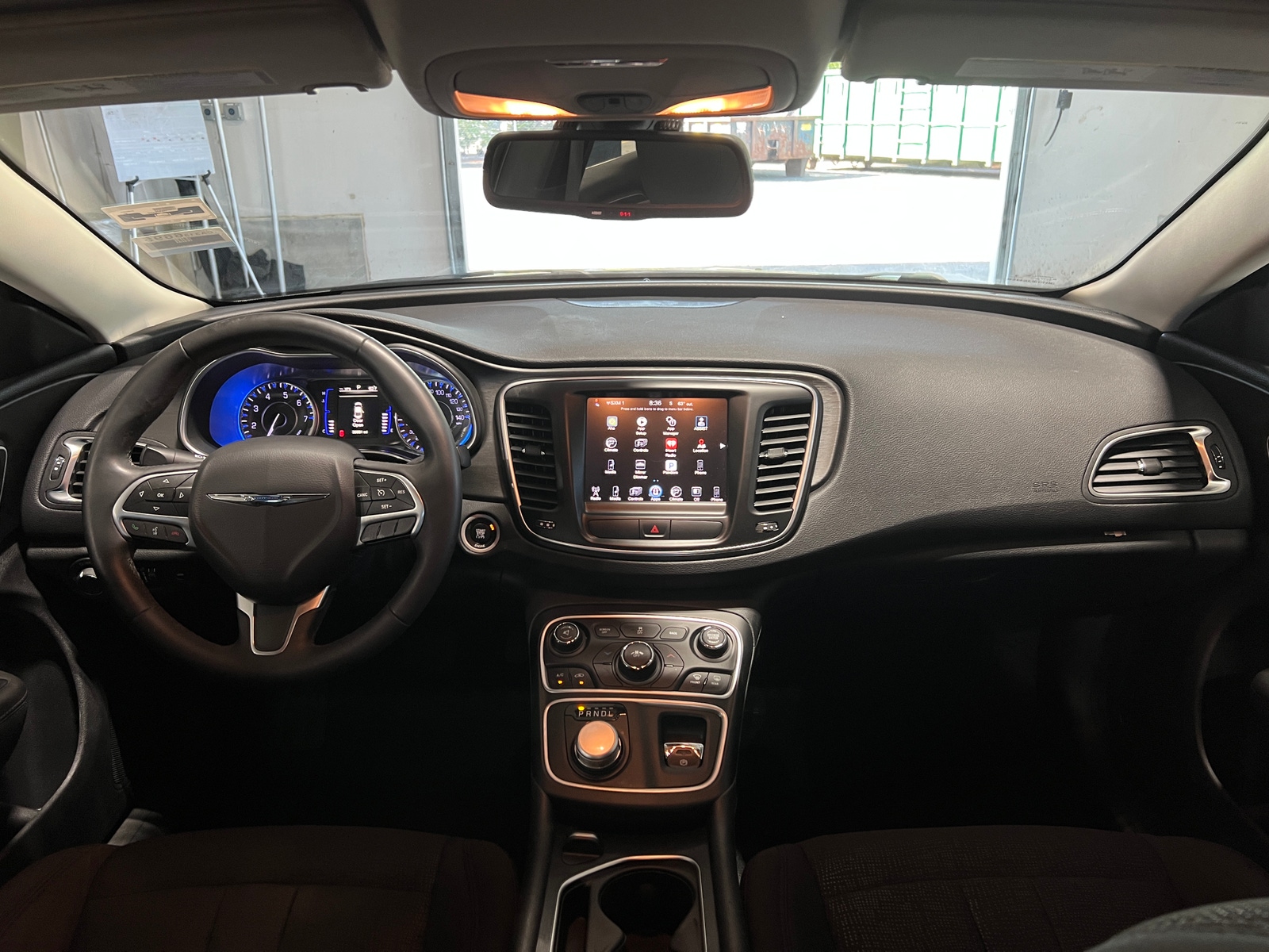 Thumbnail: 2016 Chrysler 200 - 3