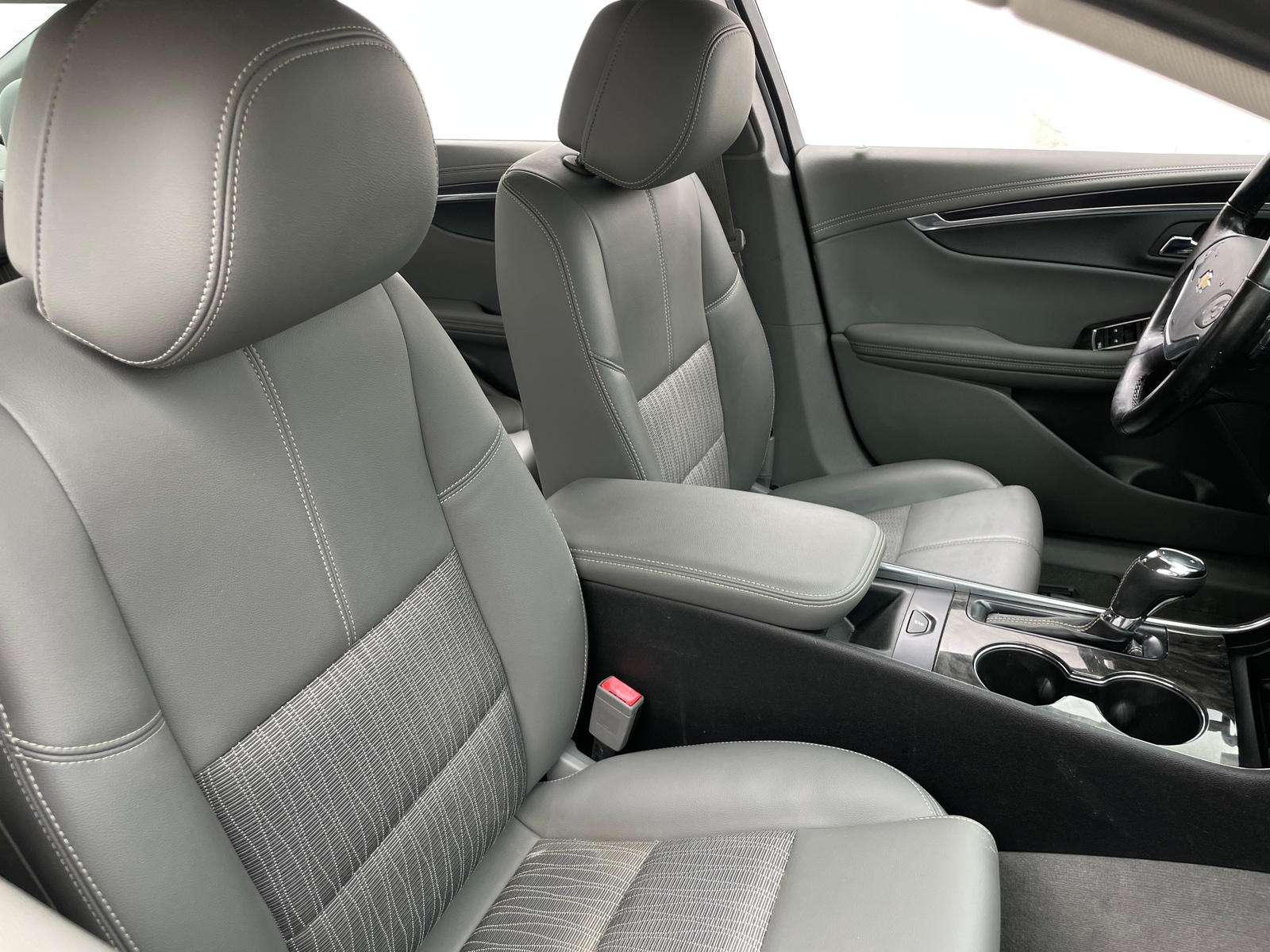 Thumbnail: 2014 Chevrolet Impala - 2