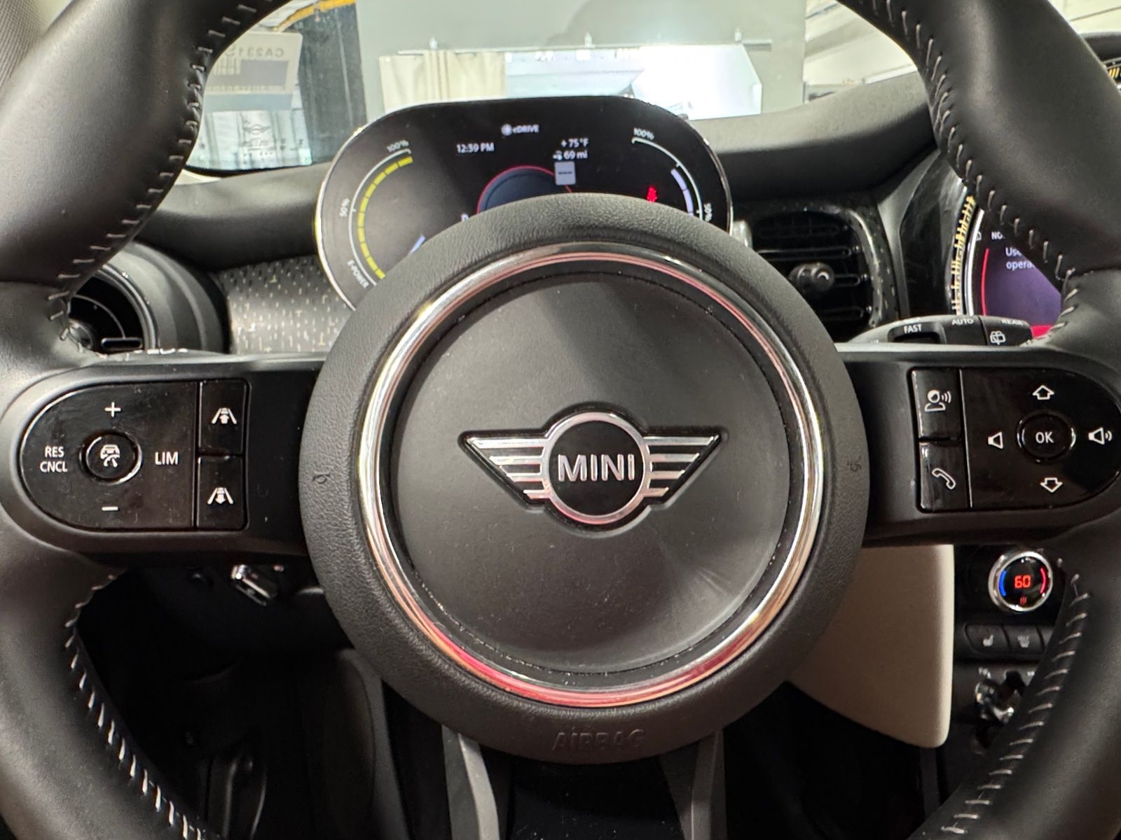 Thumbnail: 2024 MINI Cooper Hardtop - 5