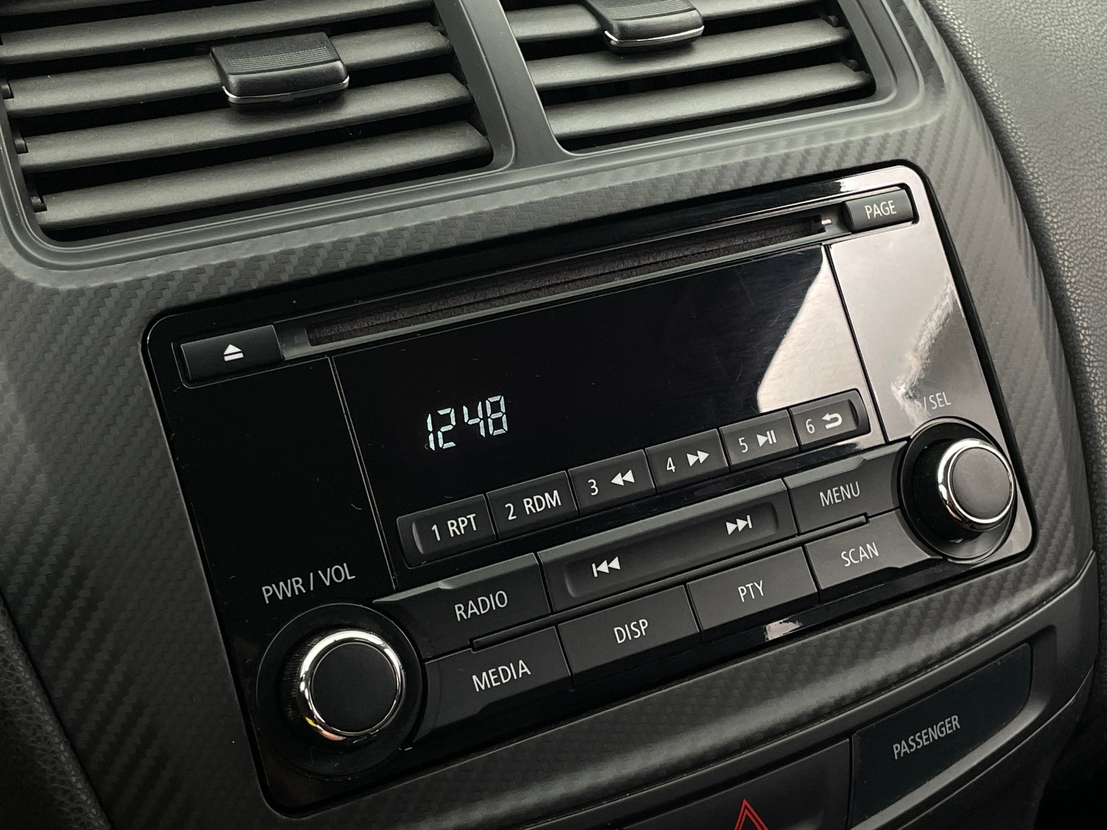 Thumbnail: 2015 Mitsubishi Outlander Sport - 4