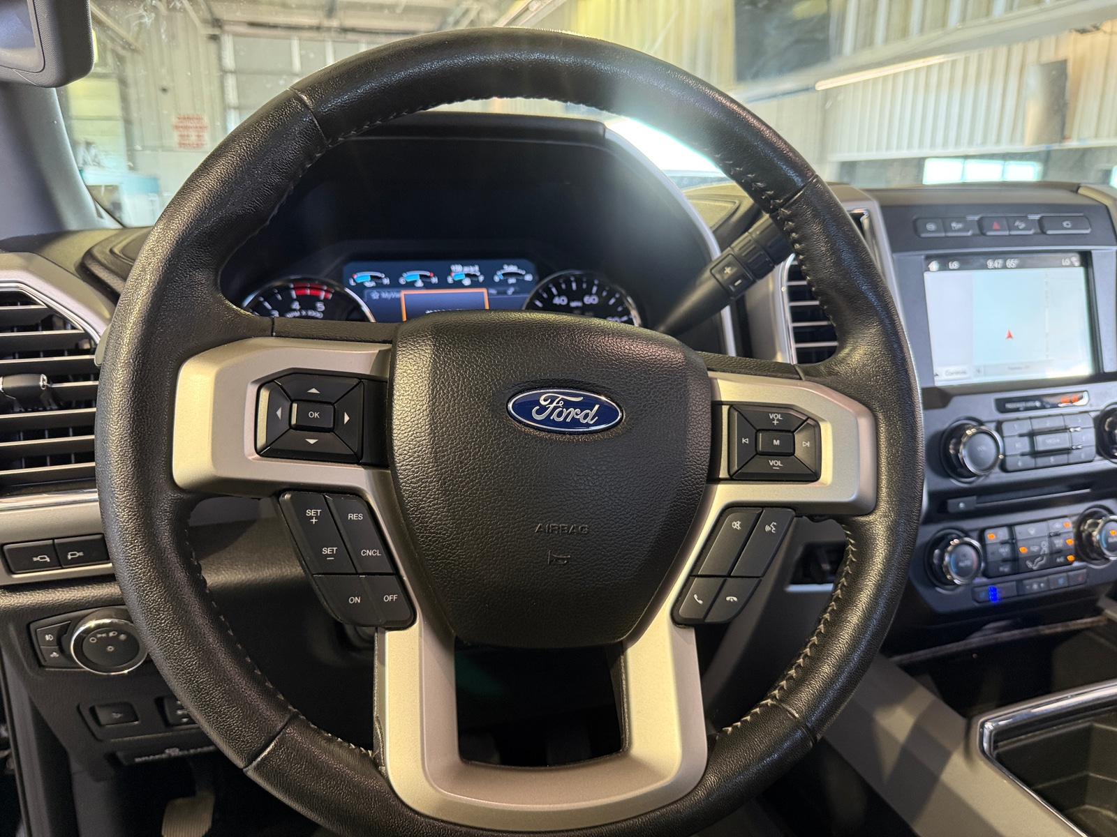 Thumbnail: 2017 Ford Econoline - 4