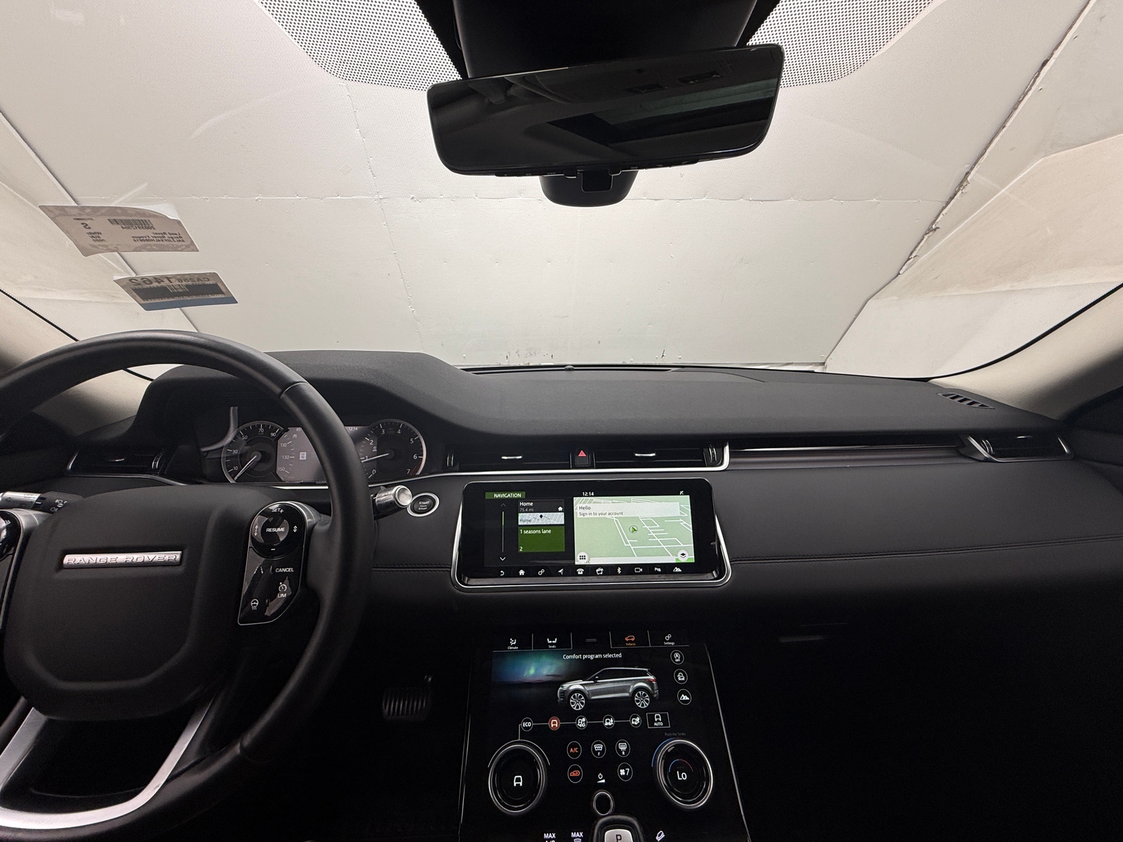 Thumbnail: 2020 Land Rover Range Rover Evoque - 2