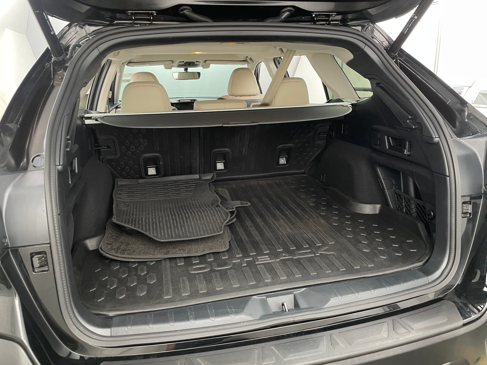 Thumbnail: 2022 Subaru Outback - 6