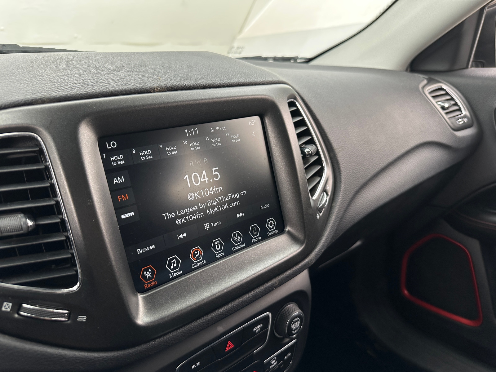 Thumbnail: 2018 Jeep Compass - 3