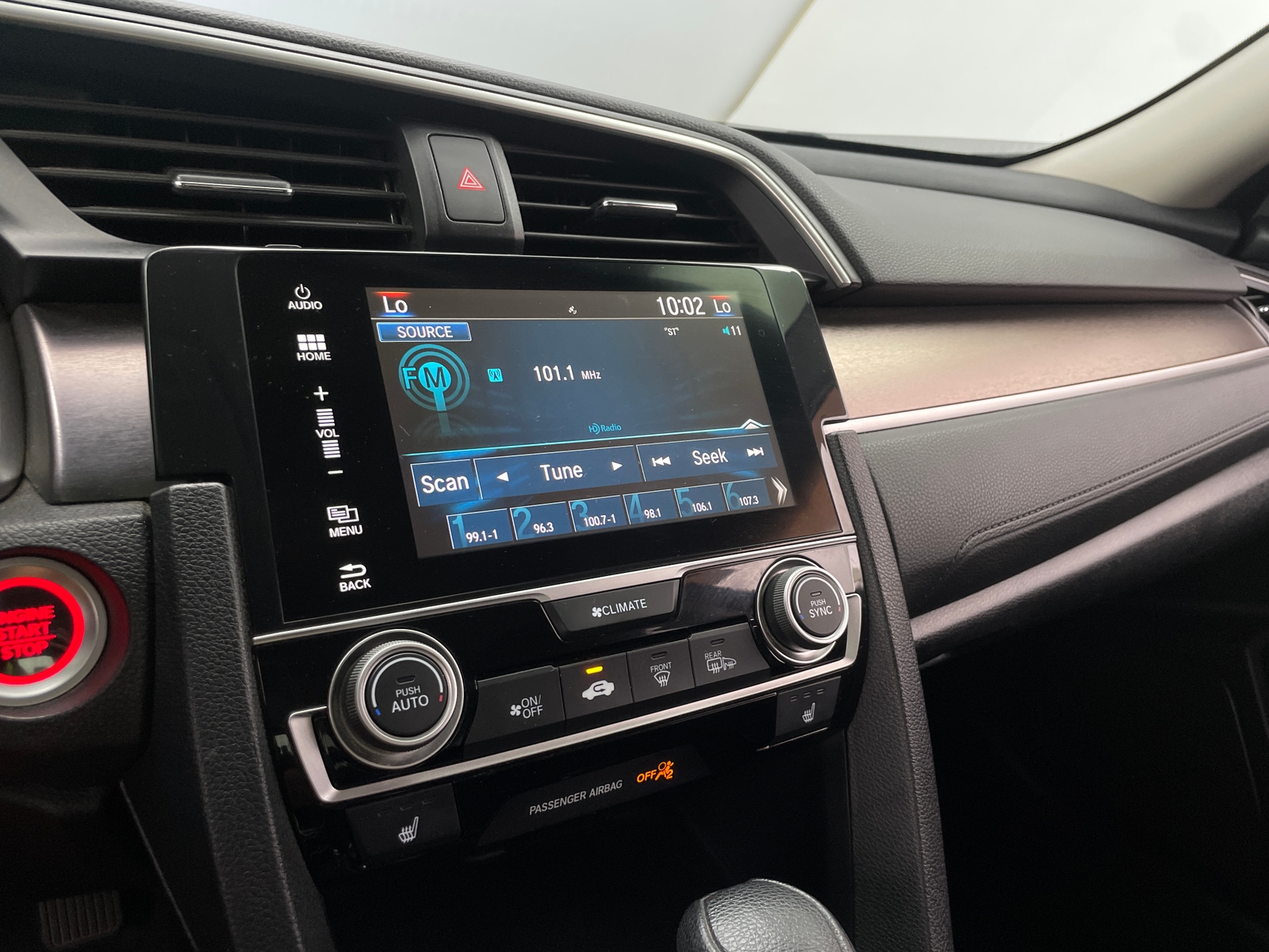Thumbnail: 2017 Honda Civic - 4
