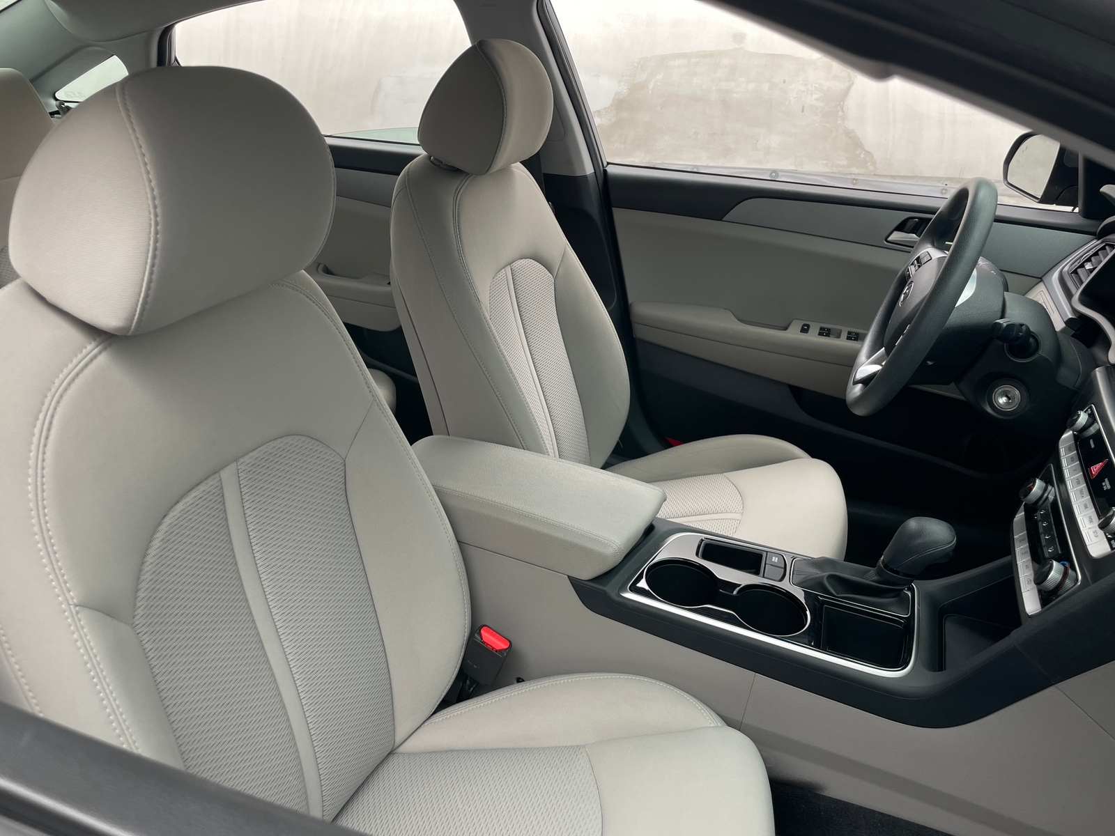 Thumbnail: 2019 Hyundai Sonata - 2