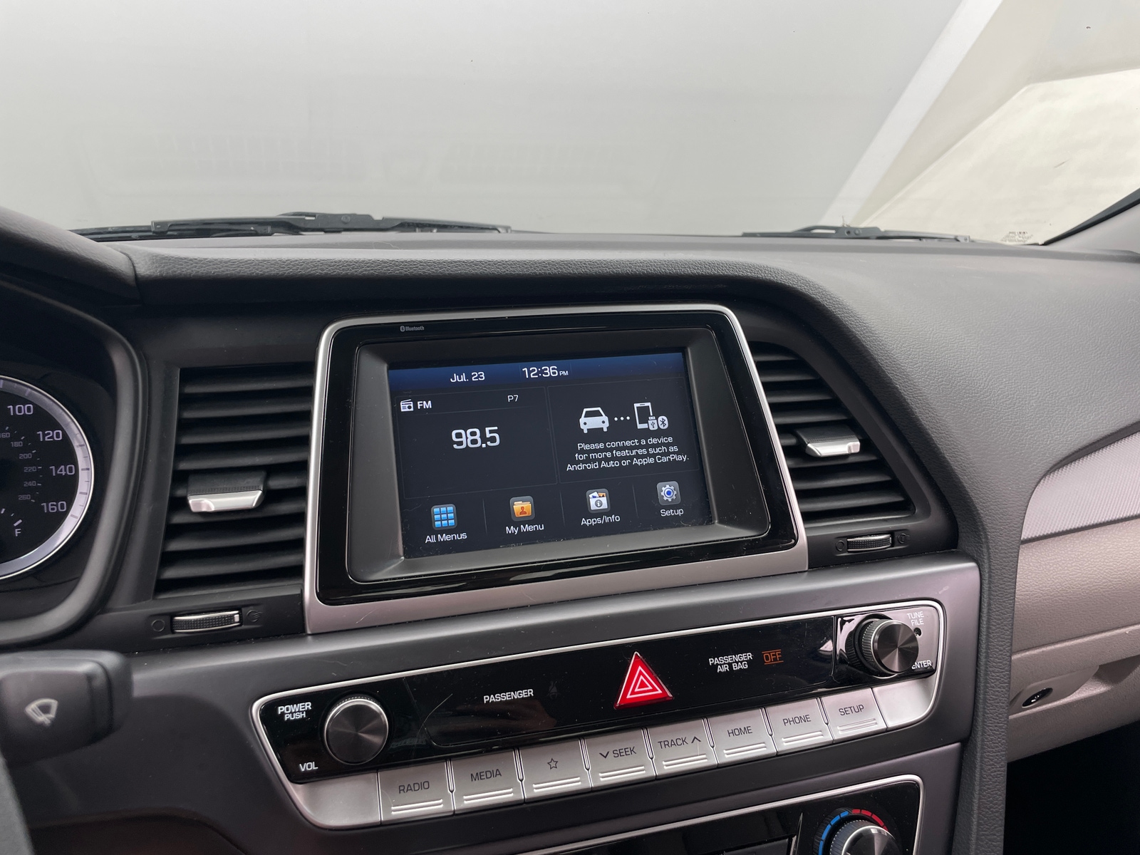 Thumbnail: 2019 Hyundai Sonata - 4