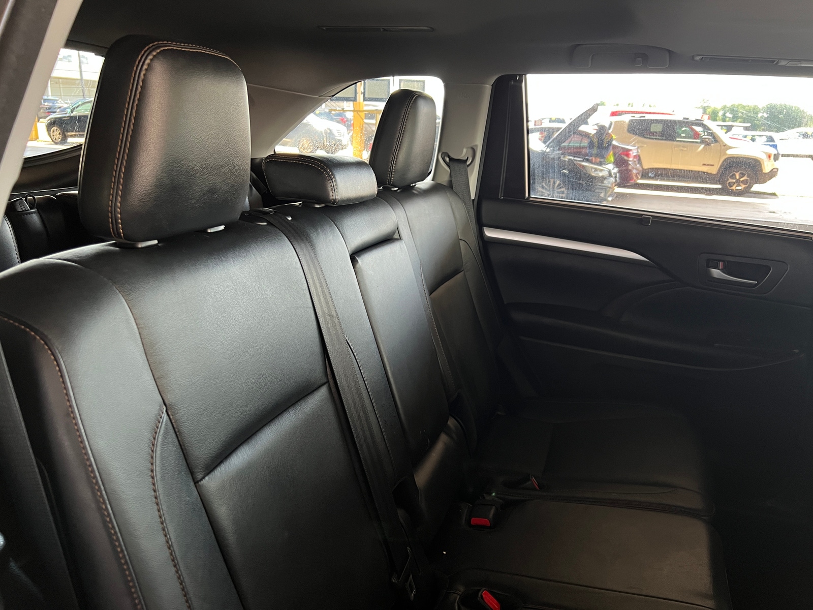 Thumbnail: 2018 Toyota Highlander - 6