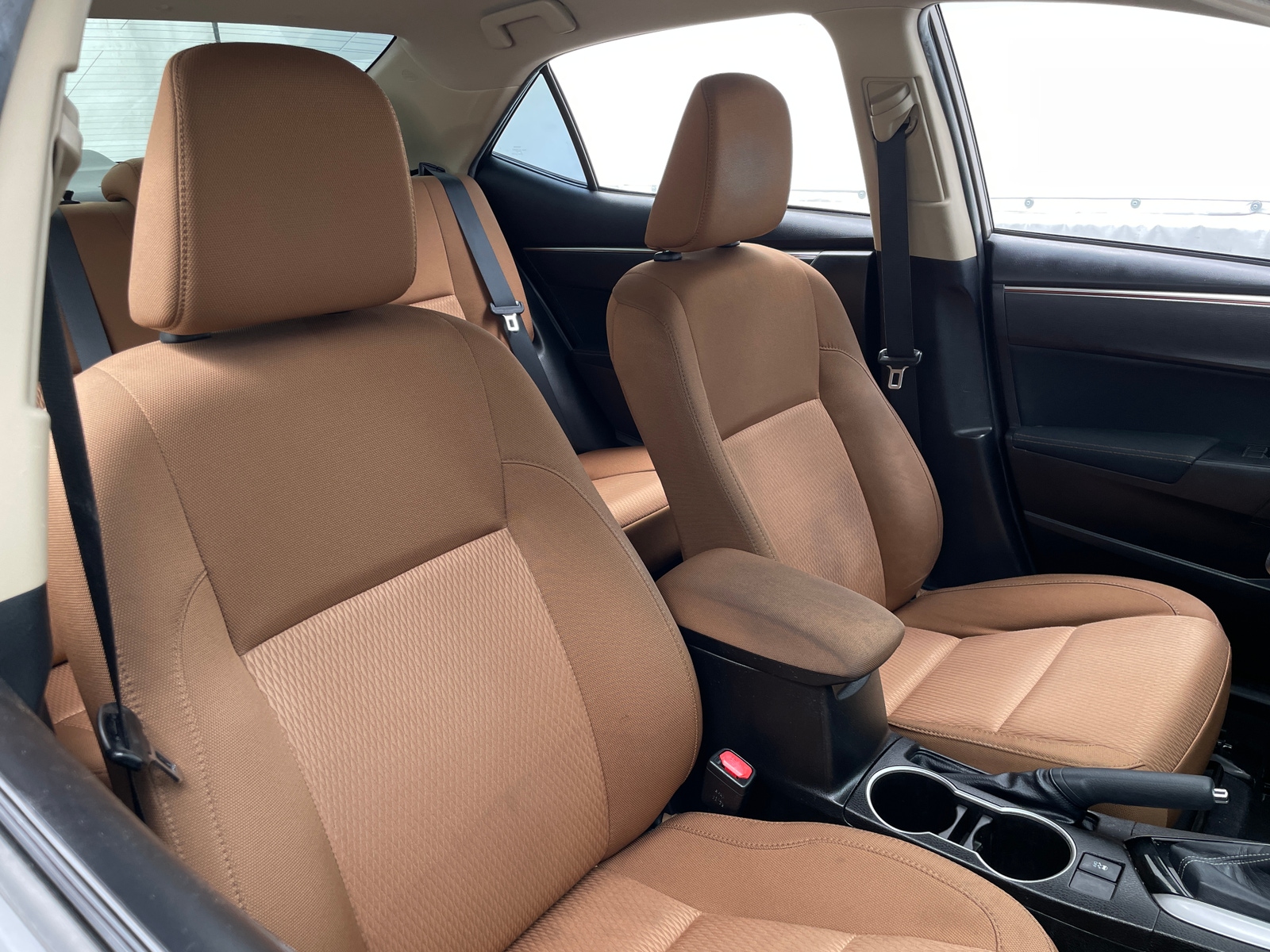 Thumbnail: 2015 Toyota Corolla - 2