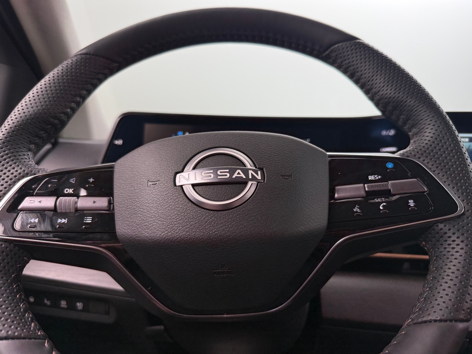 Thumbnail: 2024 Nissan Ariya - 4
