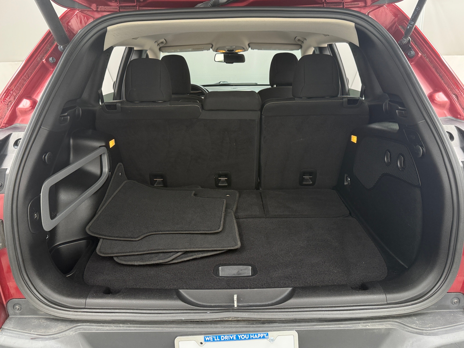 Thumbnail: 2016 Jeep Cherokee - 7