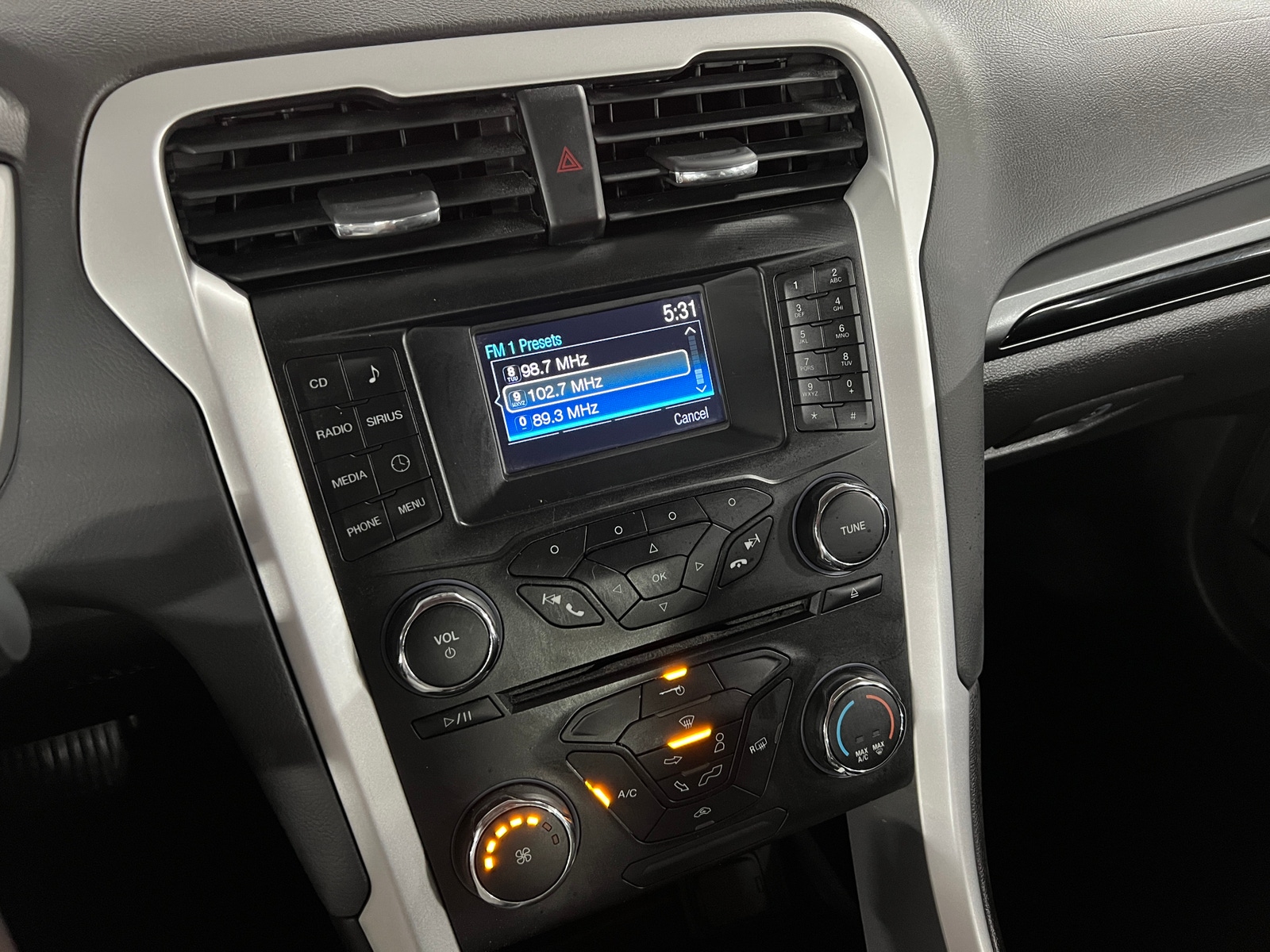 Thumbnail: 2014 Ford Fusion - 4
