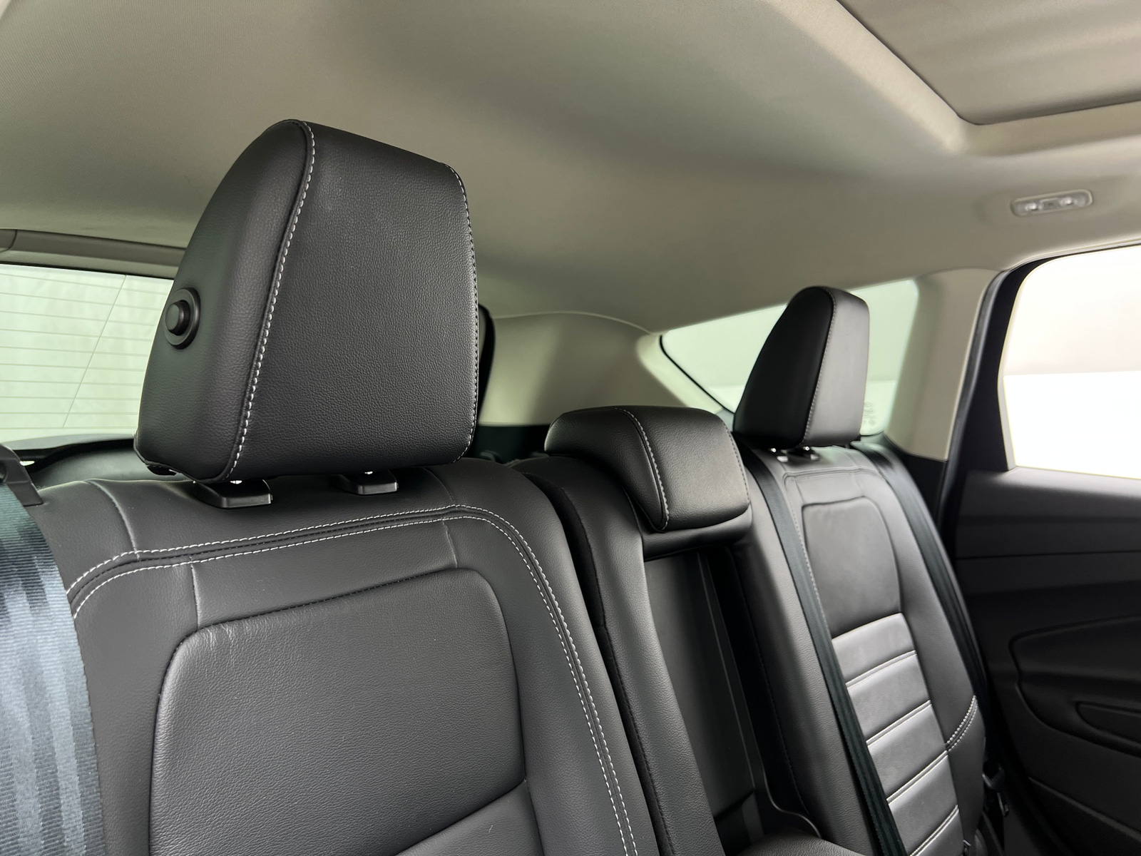 Thumbnail: 2019 Ford Escape - 5