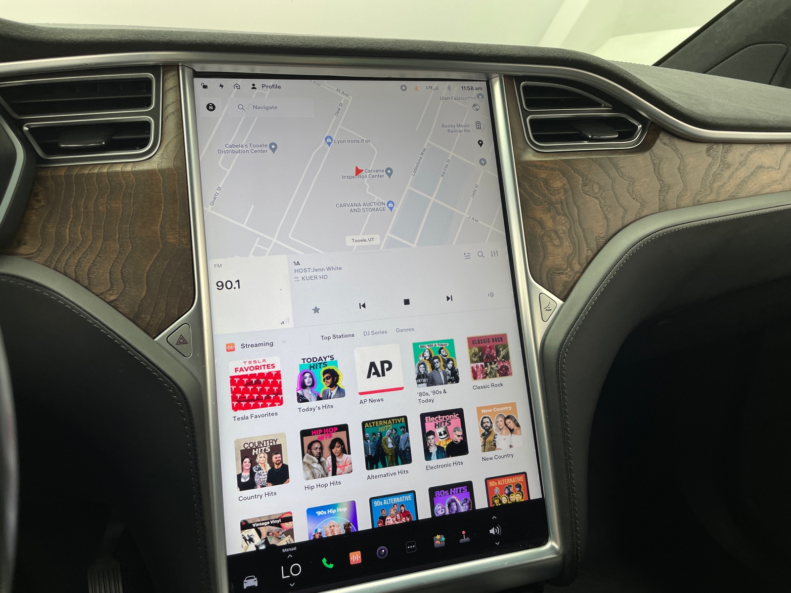 Thumbnail: 2017 Tesla Model X - 3