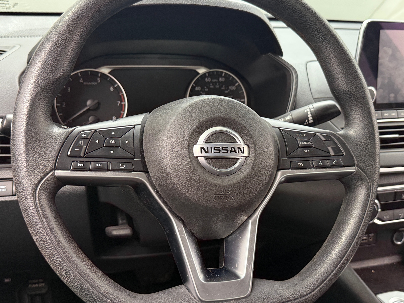 Thumbnail: 2020 Nissan Altima - 5