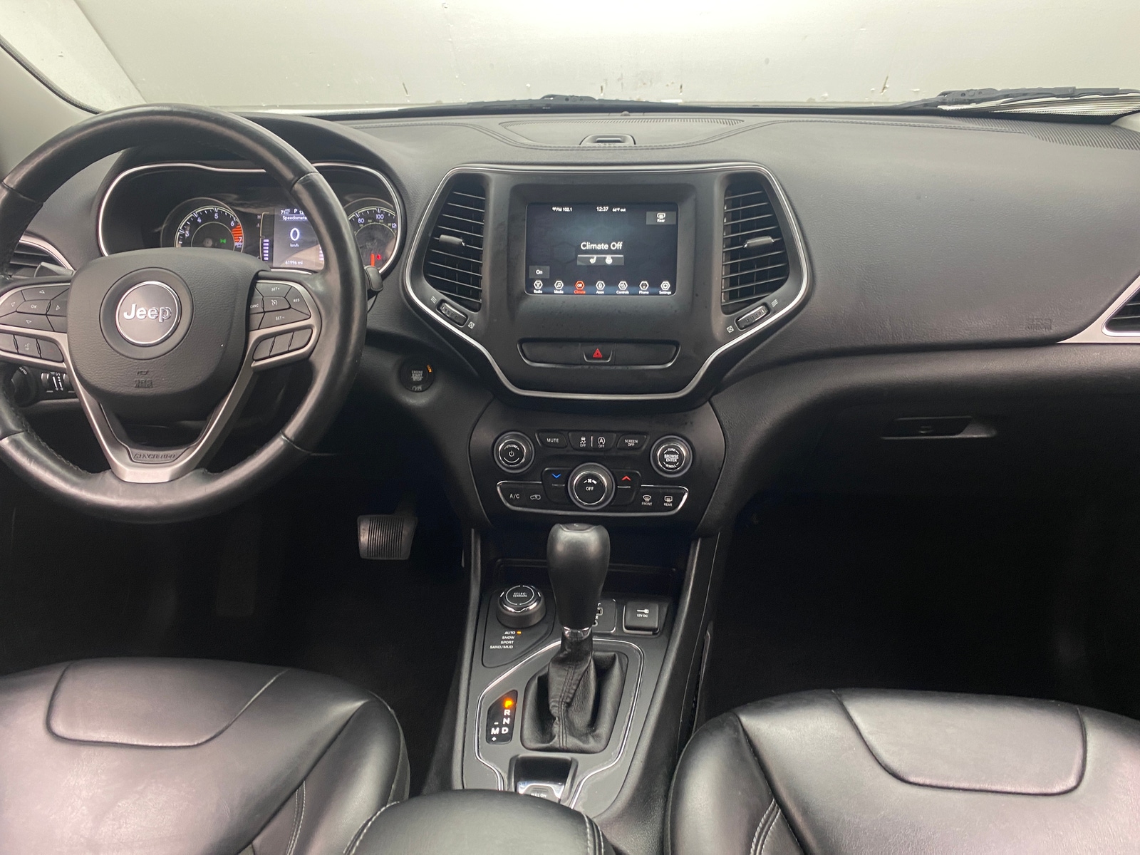 Thumbnail: 2019 Jeep Cherokee - 2