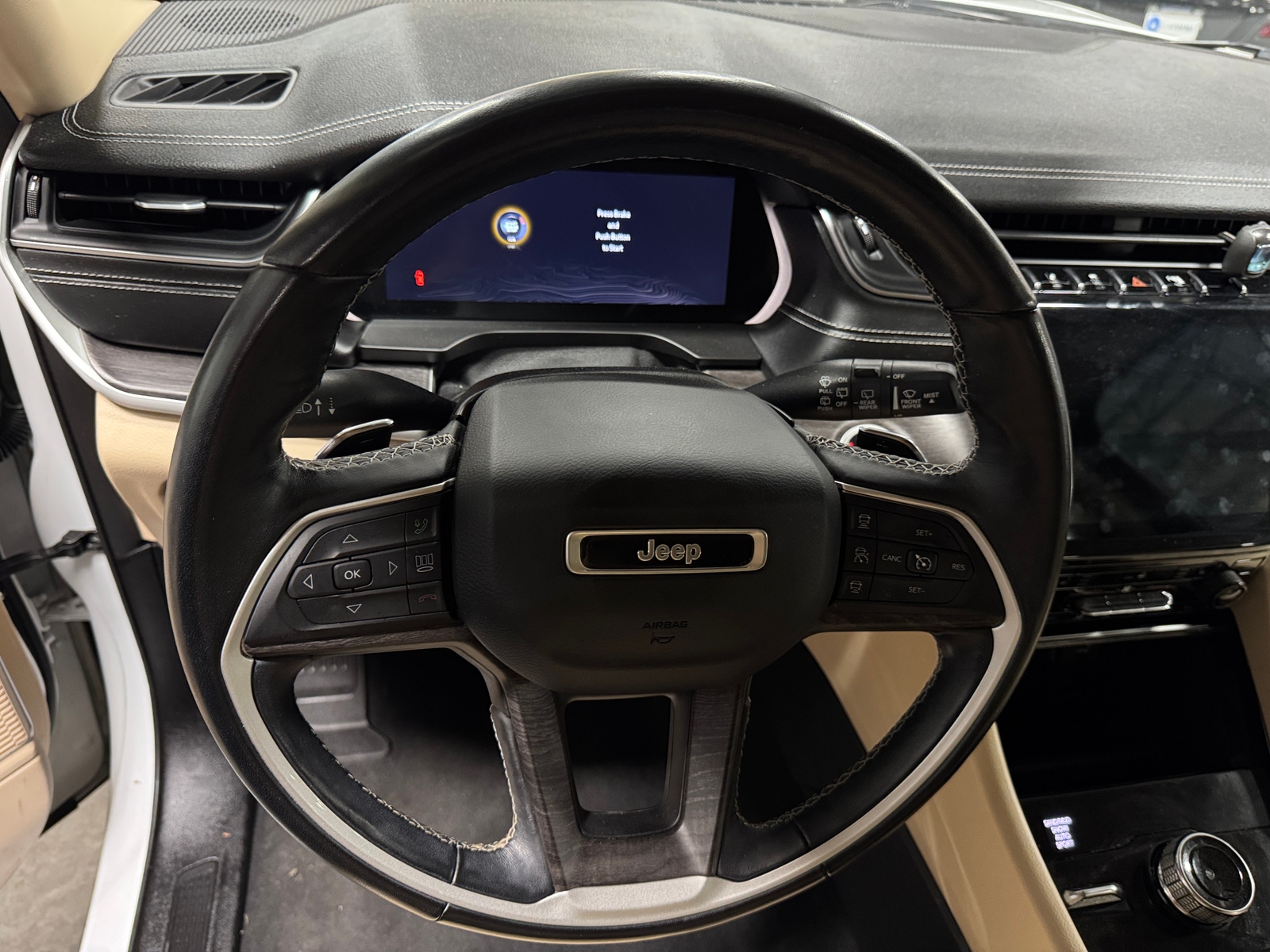 Thumbnail: 2021 Jeep Grand Cherokee L - 4