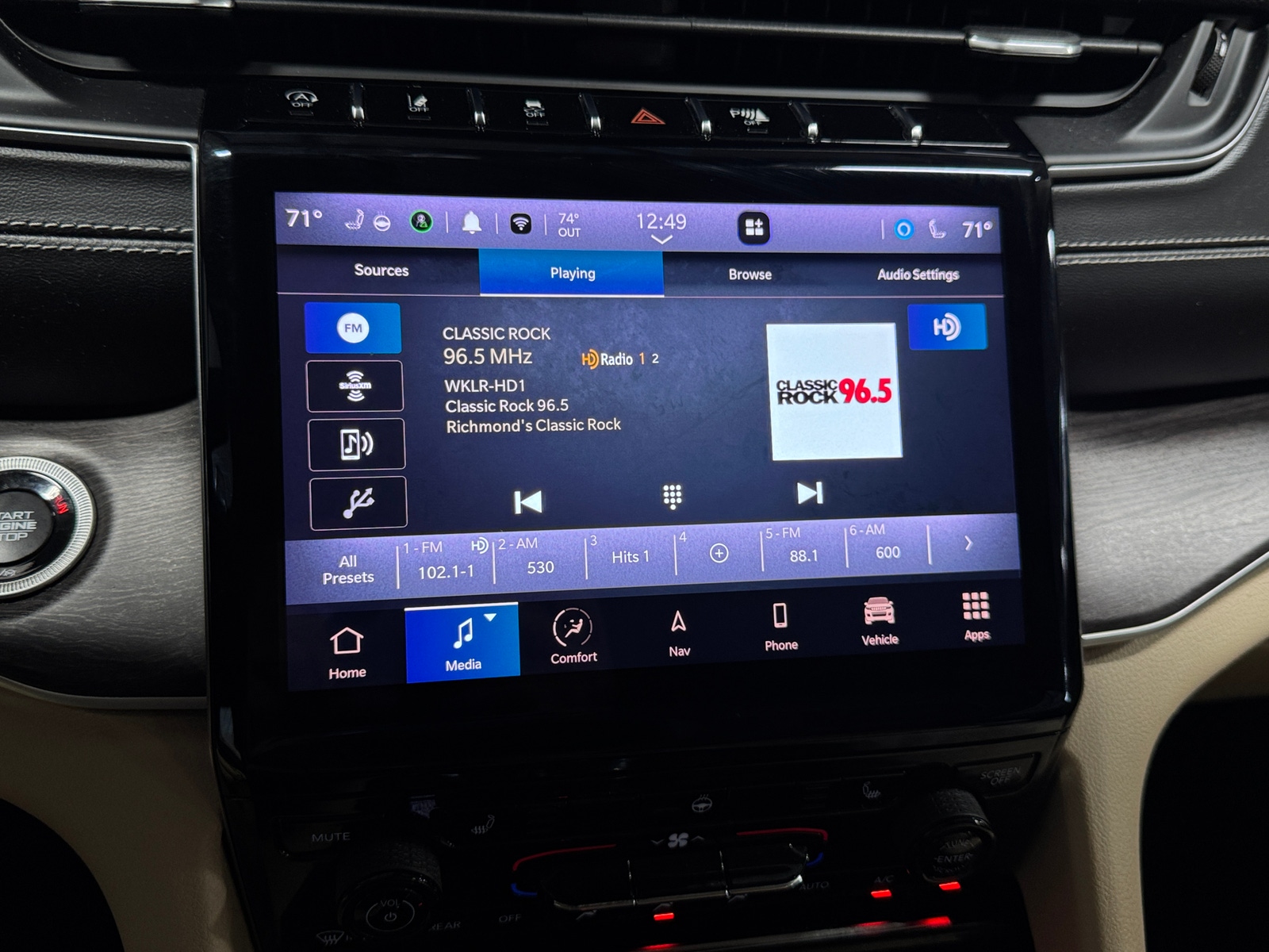 Thumbnail: 2021 Jeep Grand Cherokee L - 3