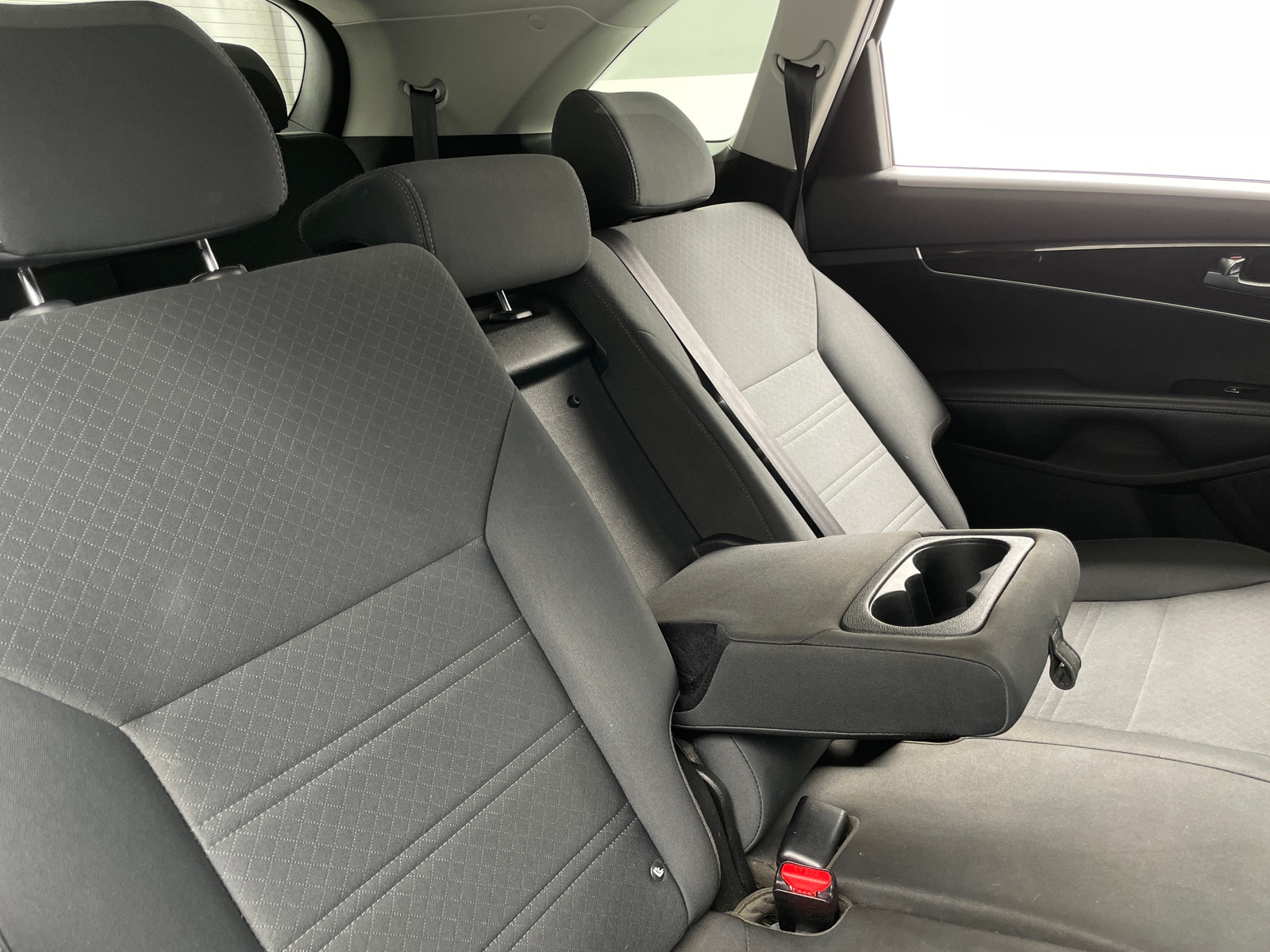 Thumbnail: 2020 Kia Sorento - 6