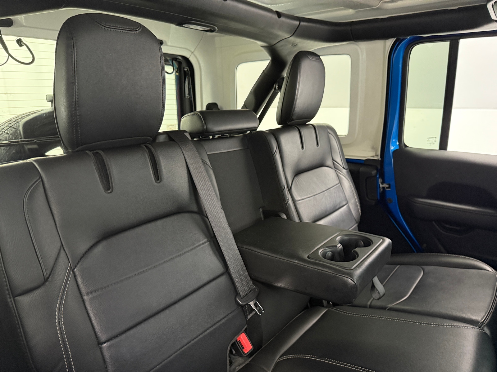 Thumbnail: 2023 Jeep Wrangler - 5